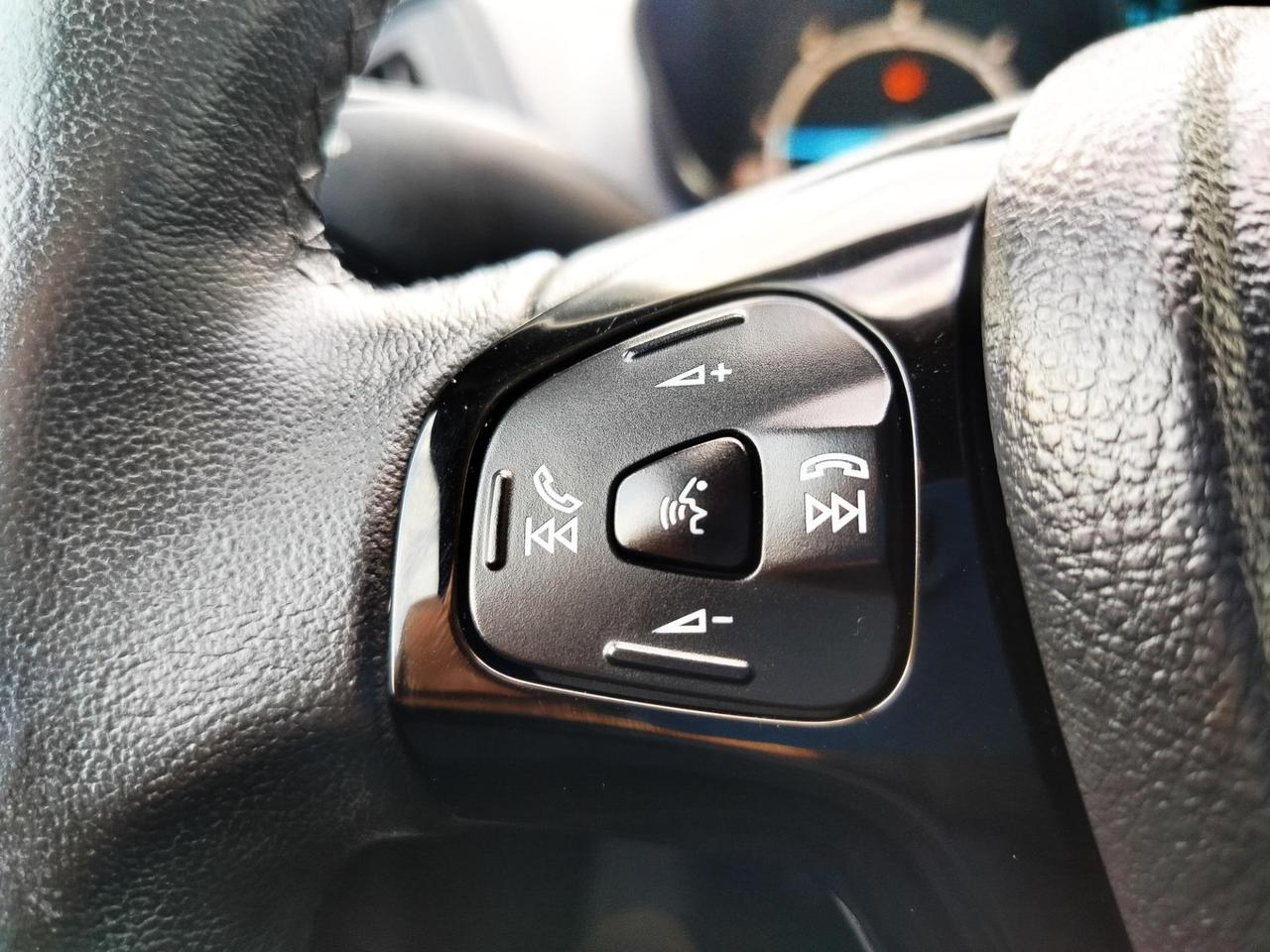 Ford B-Max 1.5 tdci Sport 2 75cv