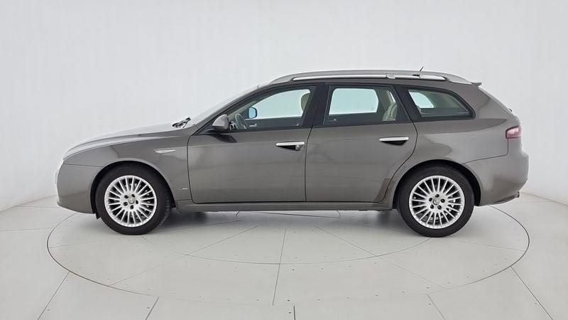 Alfa Romeo 159 1.9 JTDm 16V Sportwagon Distinctive
