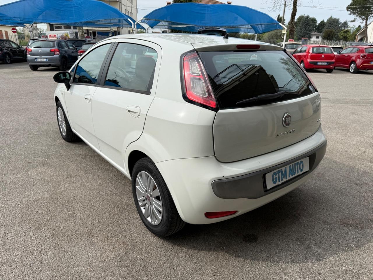 Fiat Punto Evo 1.4 5 porte - OK Neopatentati