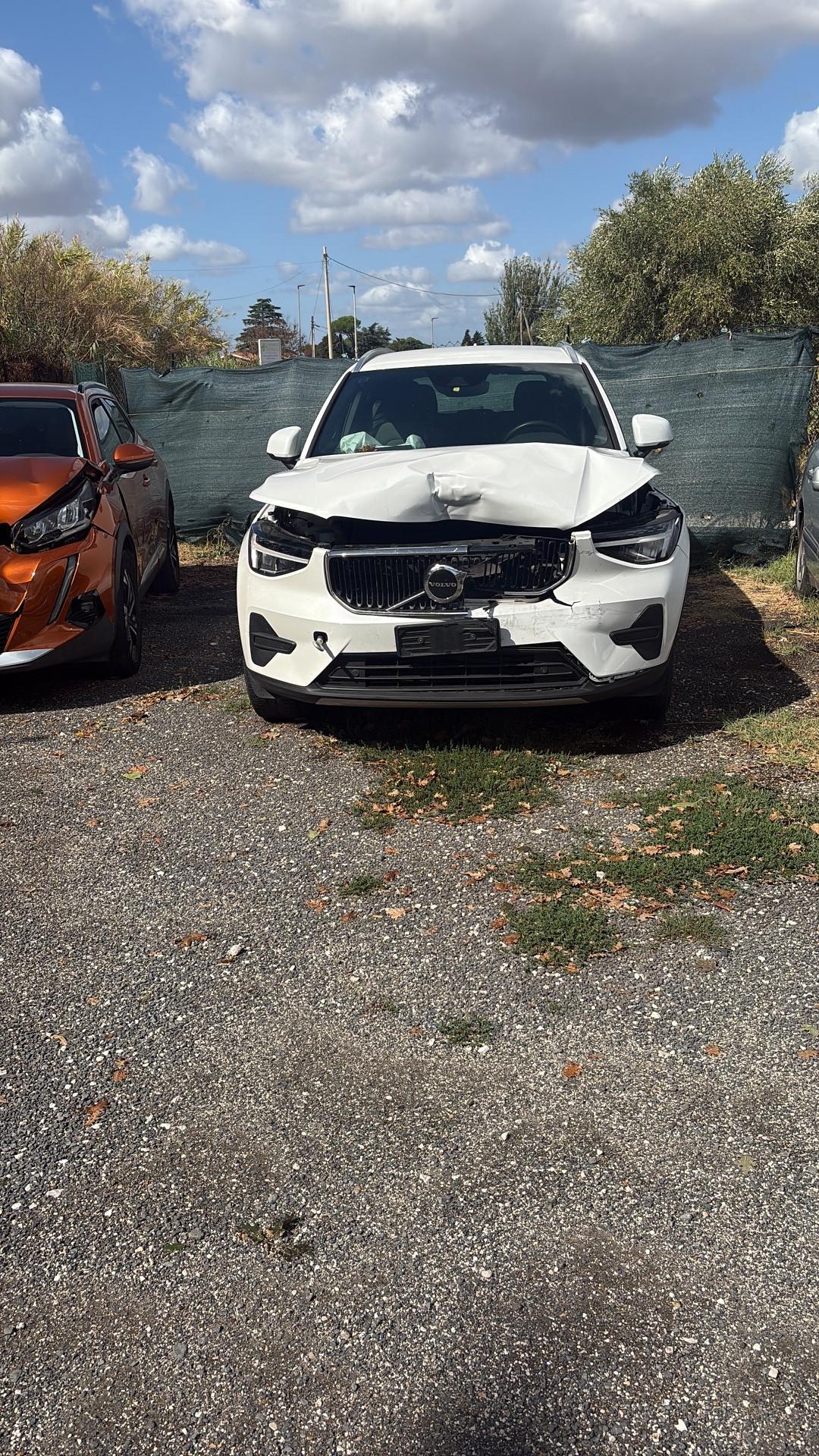 Volvo XC40 Incidentata
