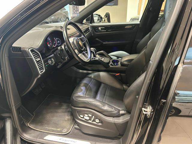 PORSCHE Cayenne Coupé 3.0 V6