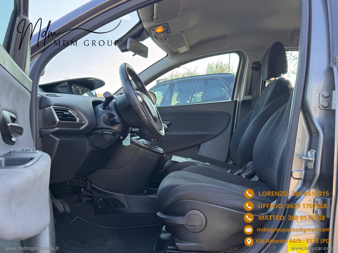 LANCIA Ypsilon 1.2 69 CV 5p. Silver