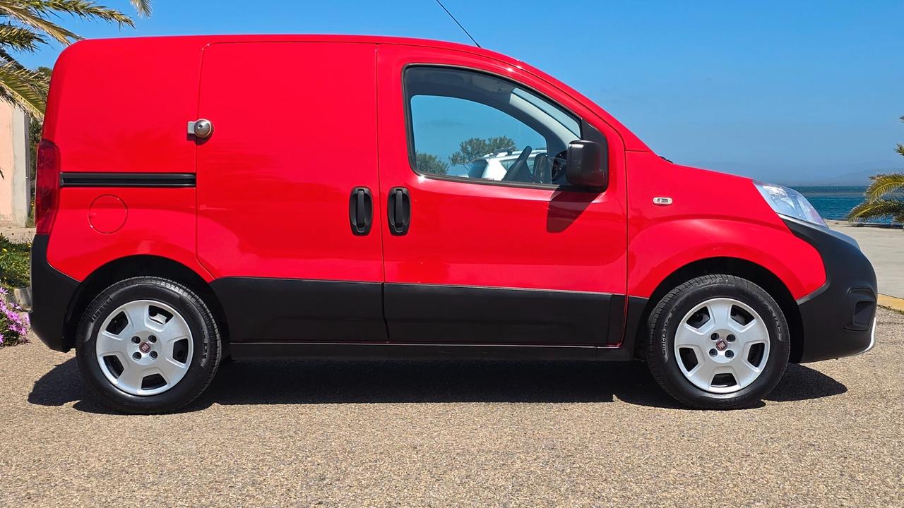Fiat Fiorino 1.3 MJT 95CV Combinato Adventure