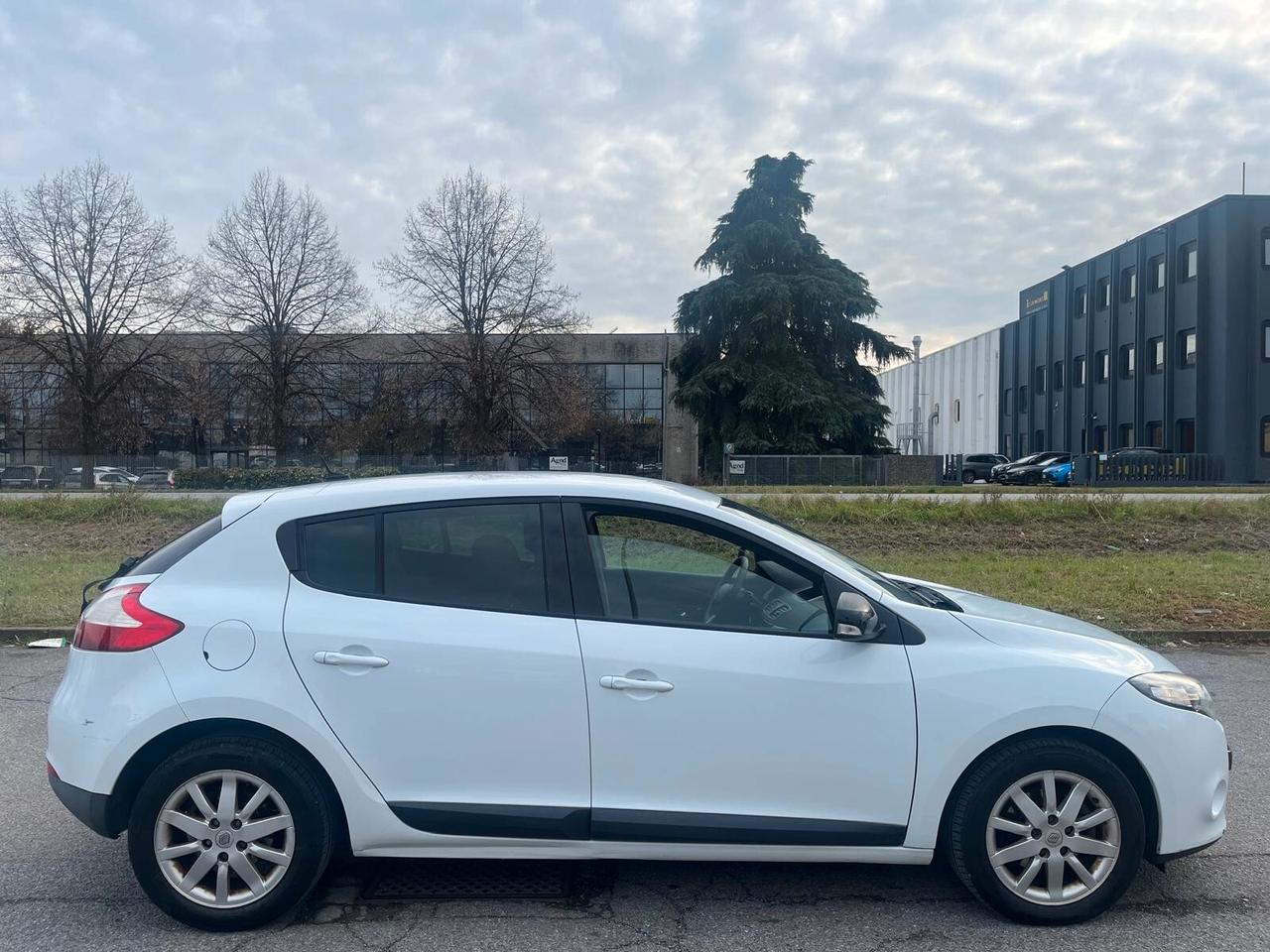 Renault Megane Mégane 1.5 dCi 90CV Attractive