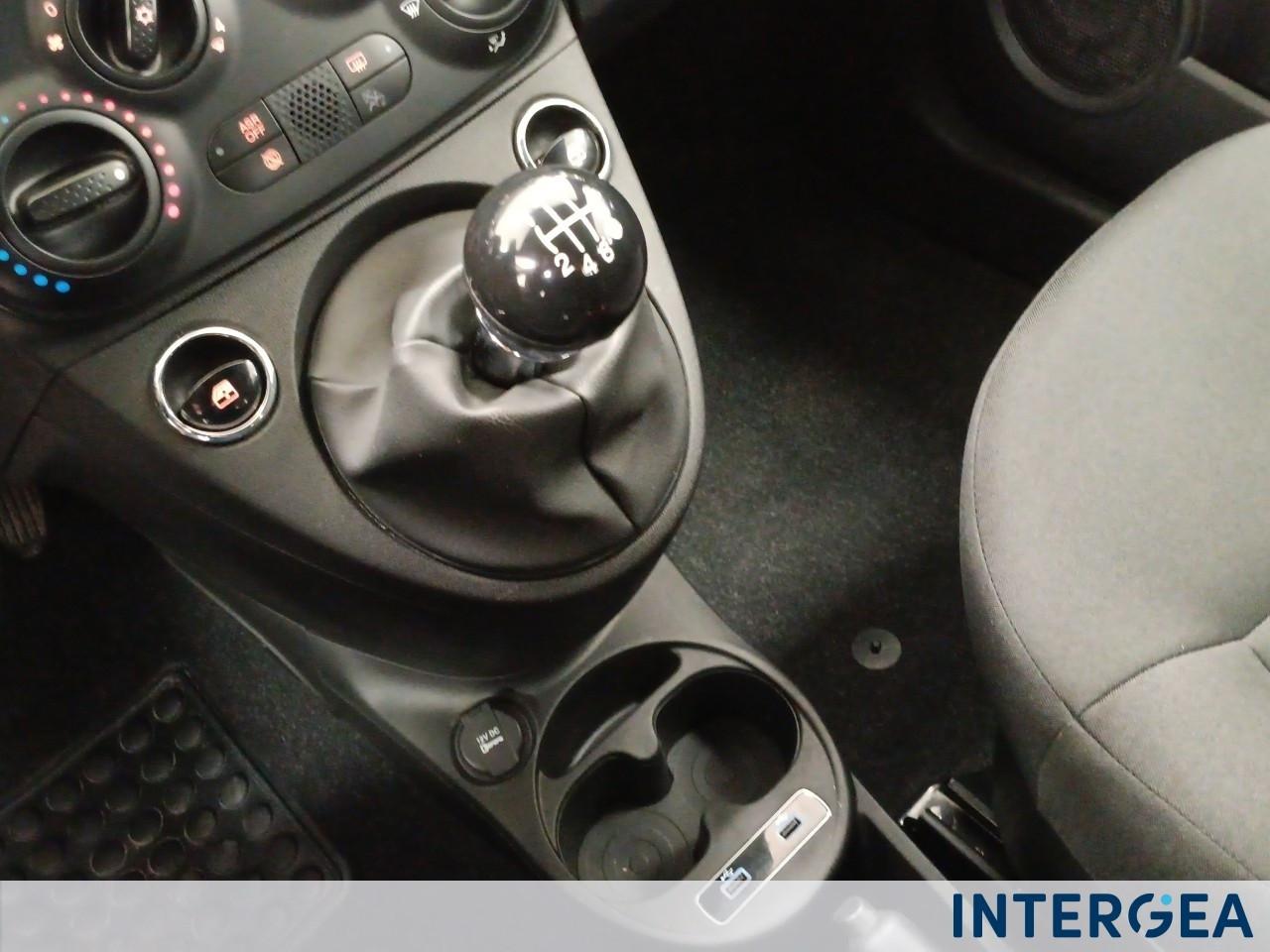 FIAT 500C 1.0 hybrid Dolcevita 70cv