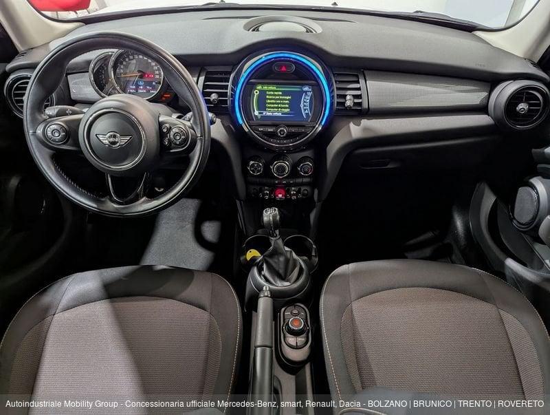 MINI Mini 5 porte 1.5 D 116 CV COOPER D BUSINESS XL 5 PORTE ''NEOPATENTATI''