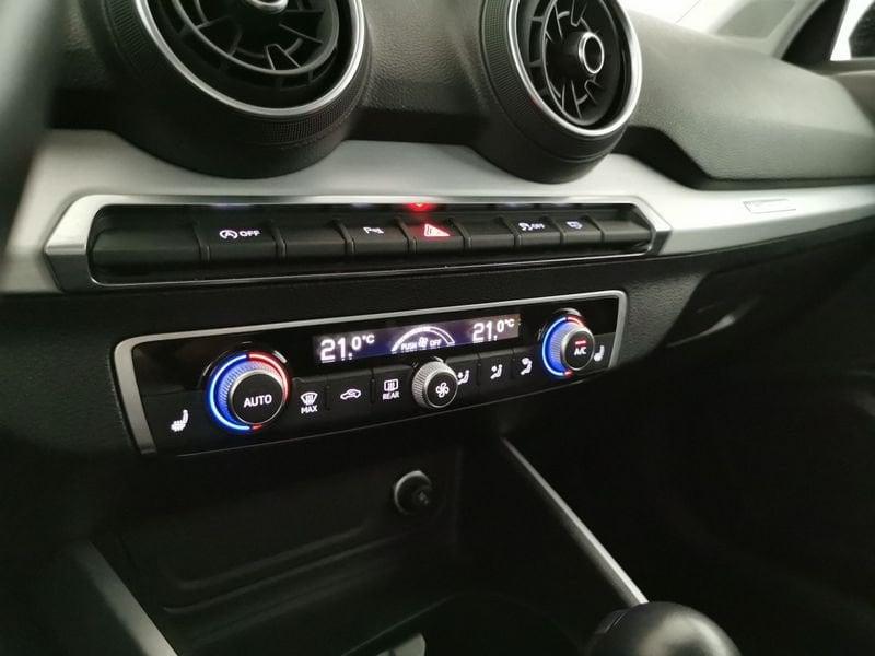 Audi Q2 30 1.6 tdi Business Design s-tronic