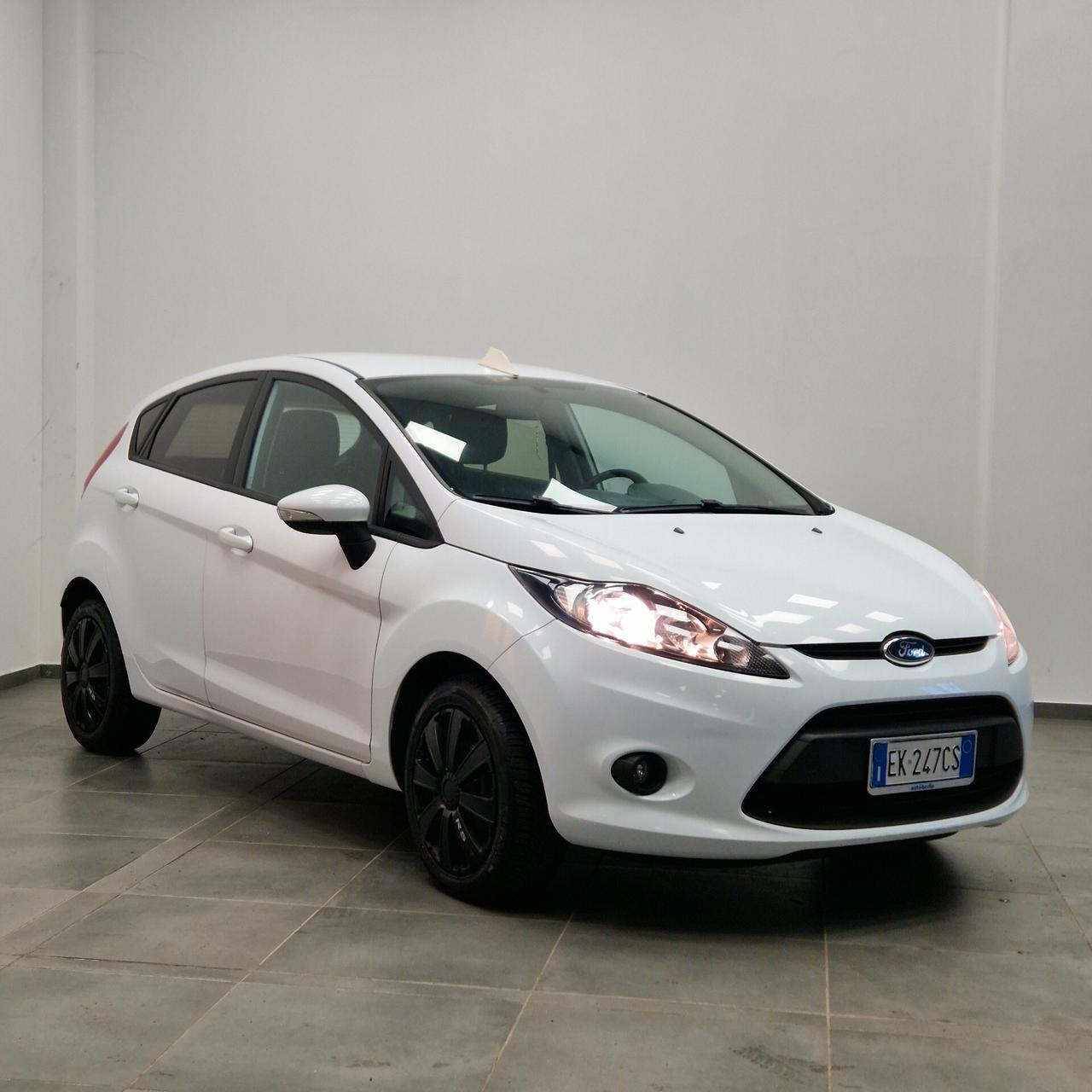 Ford Fiesta 1.2 82 CV 5 porte Titanium