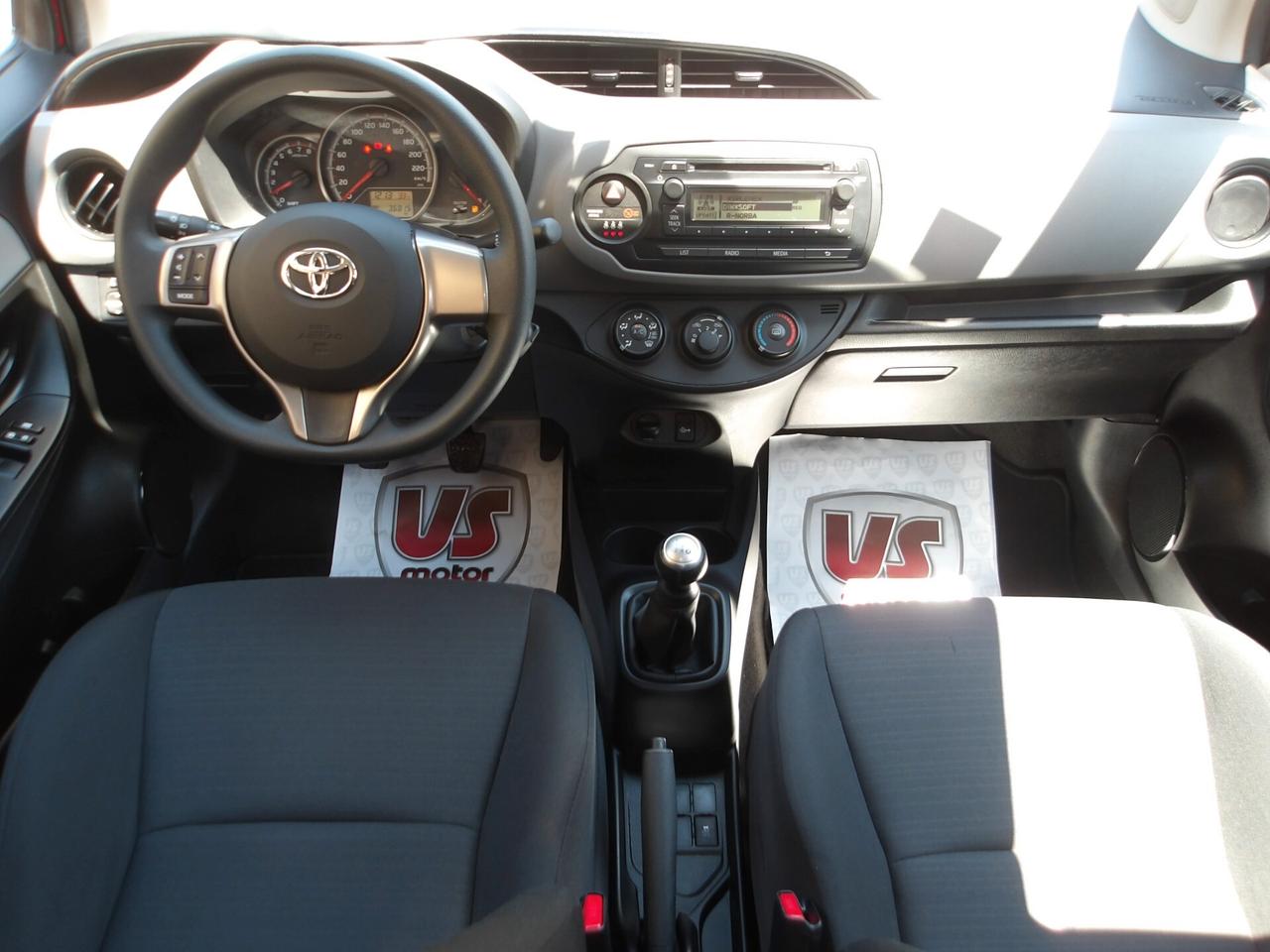 TOYOTA YARIS 1.0 BENZ-36.000 KM-2016