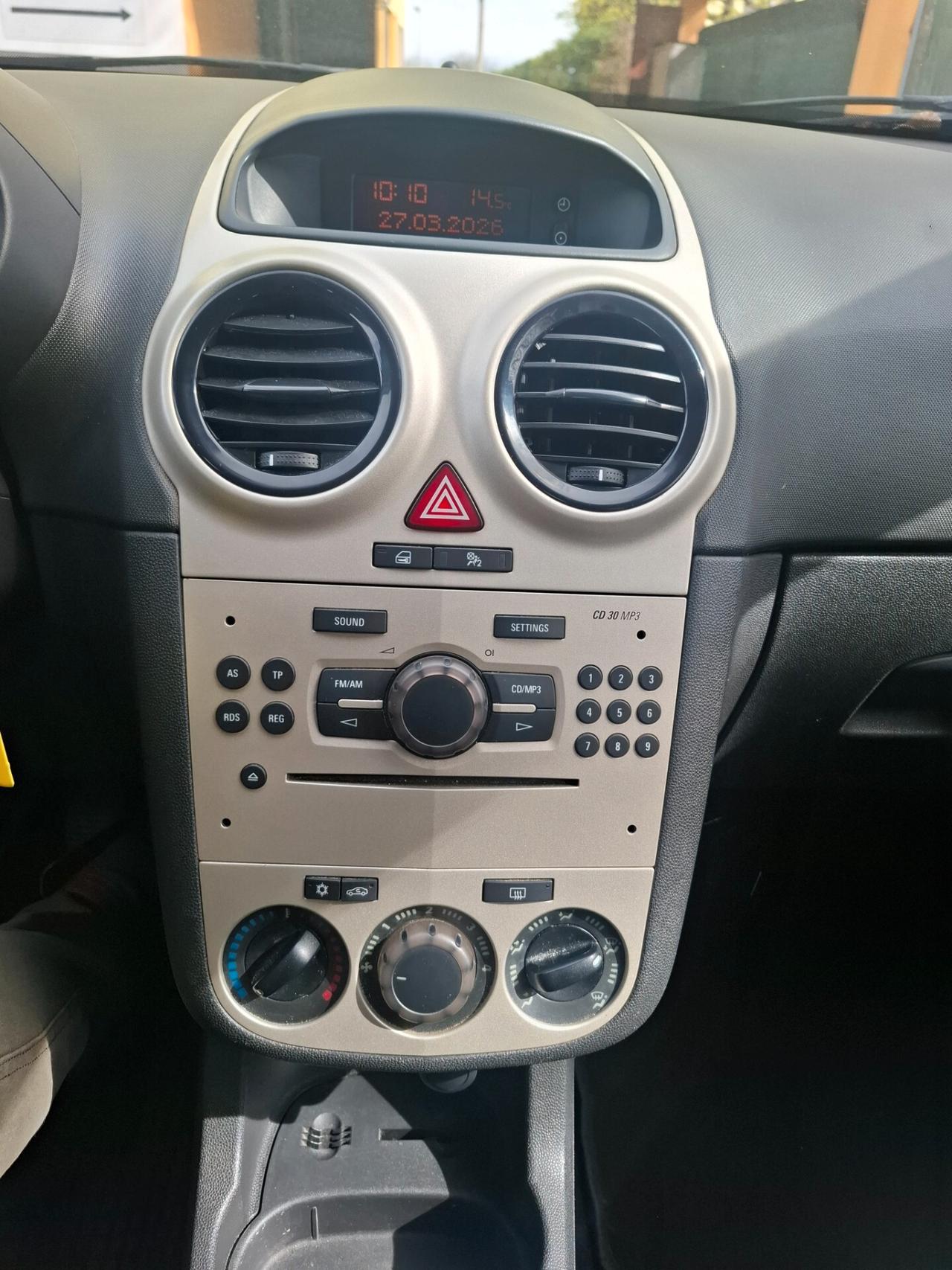 OPEL CORSA 1.2 80cv benzina - UNICO PROPRIETARIO – 2008 NEOPATENTATI