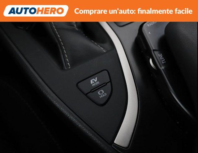 LEXUS UX Full Electric UX Hybrid Executive