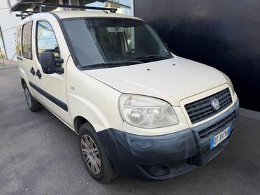 FIAT Doblo Doblò 1.6 16V Natural Power Active Stupenda