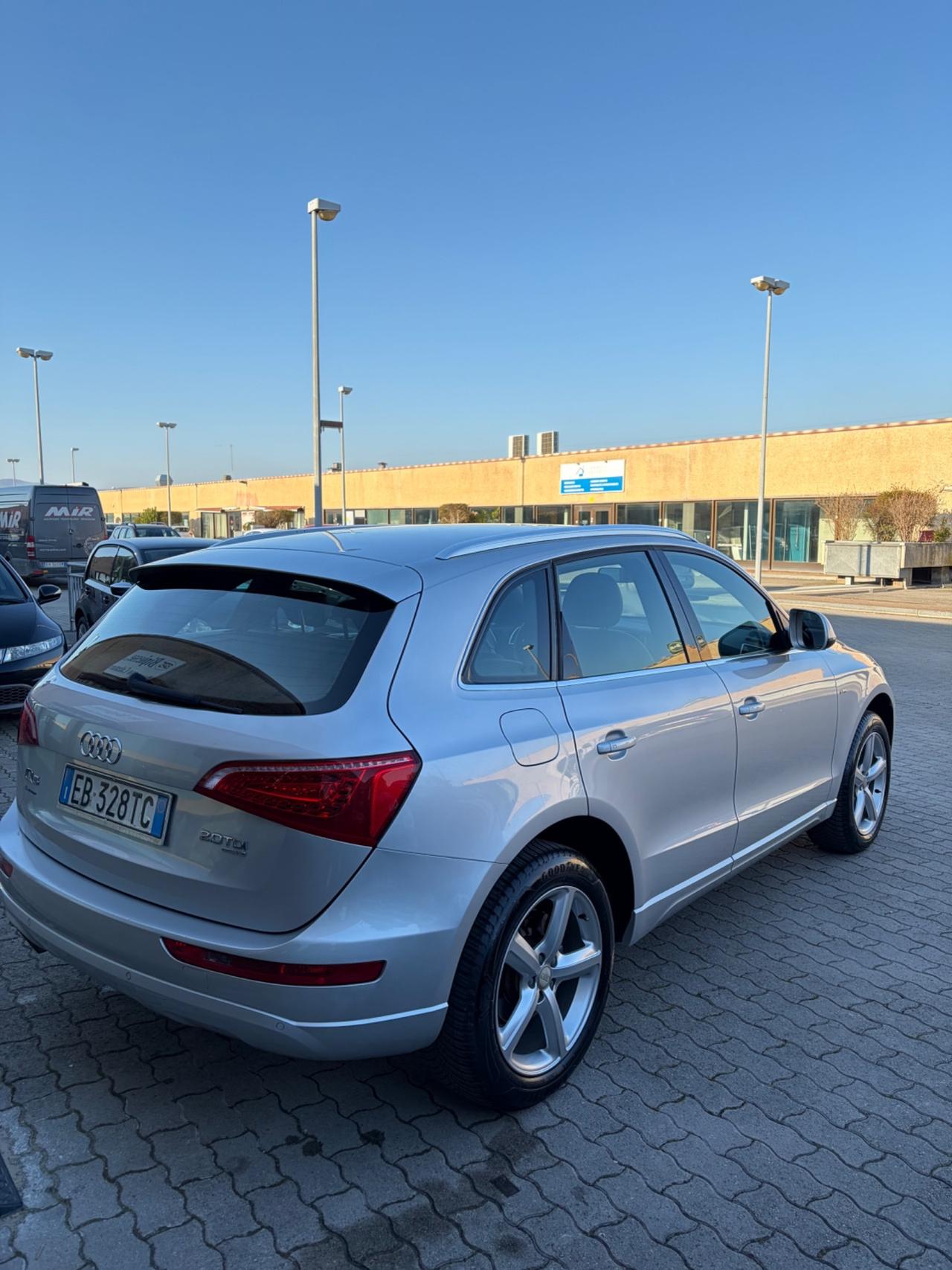 Audi Q5 2.0 TDI 143 CV quattro
