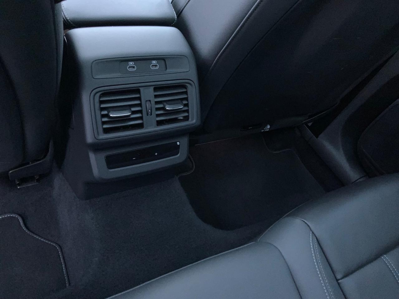 Audi Q5 TDI 150 kW mHEV+ S tronic quattro Business Advanced