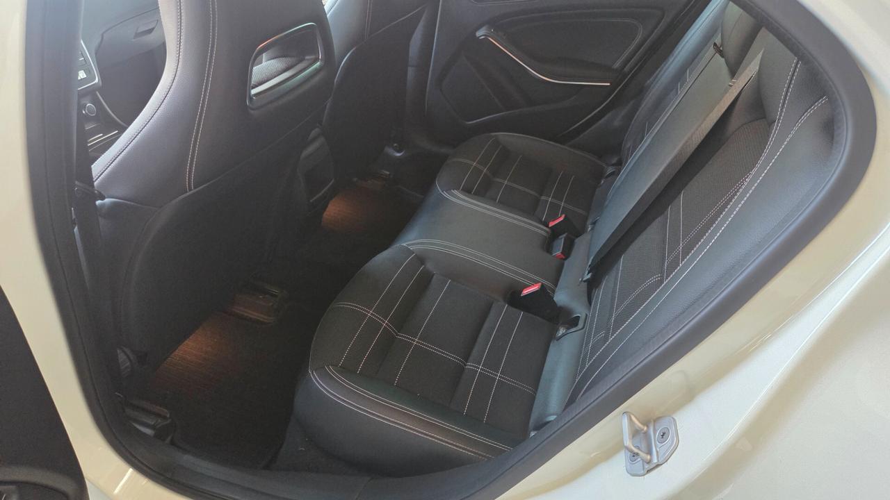 Mercedes-benz A 200 aut. Executive UNICO PROPRIETARIO