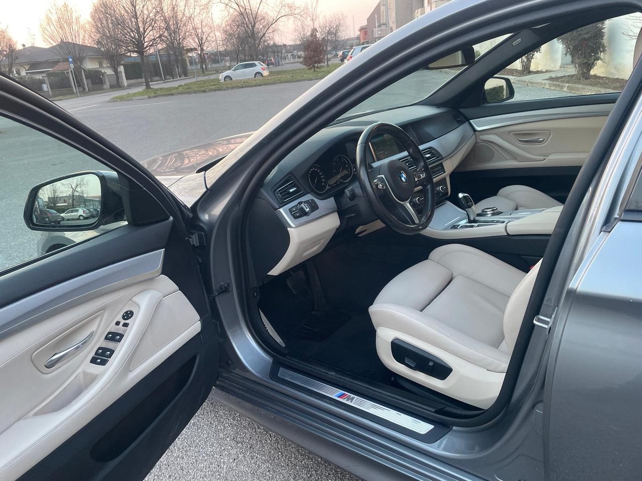 Bmw 520 520d xDrive Touring Msport 2017