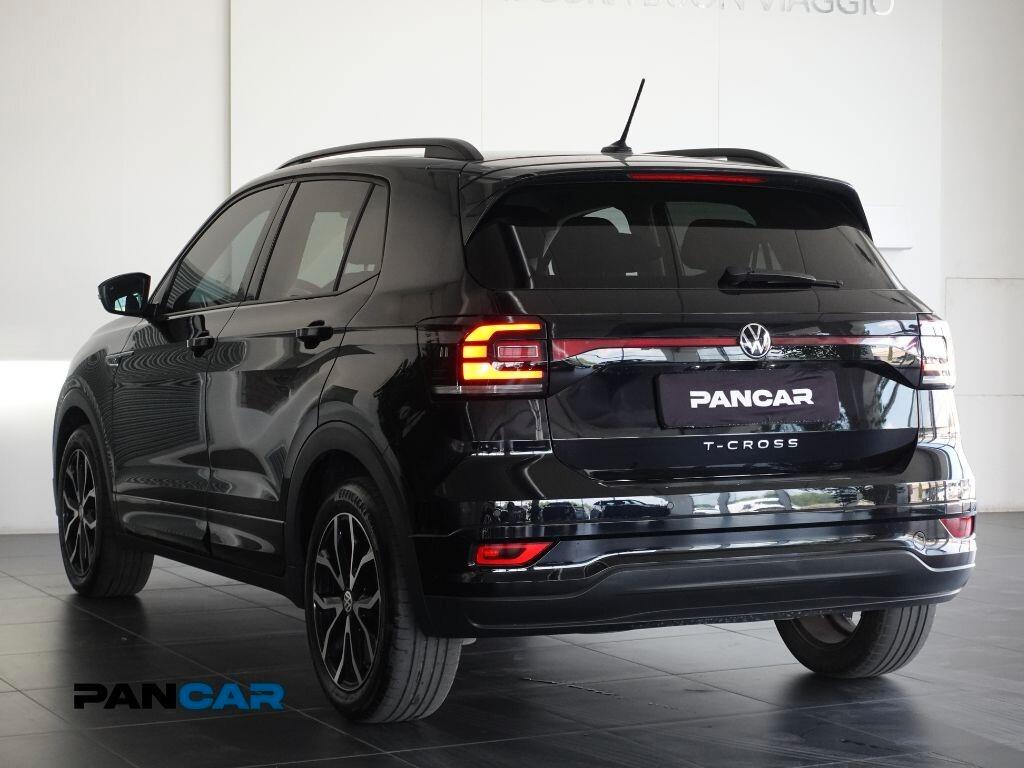 Volkswagen T-Cross 1.5 TSI DSG R-LINE