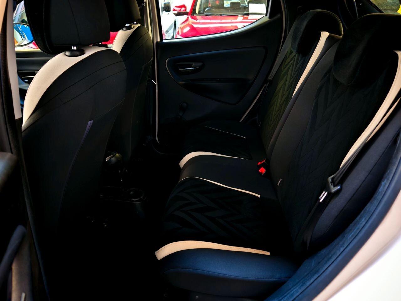 Lancia Ypsilon 1.2 GPL Gold