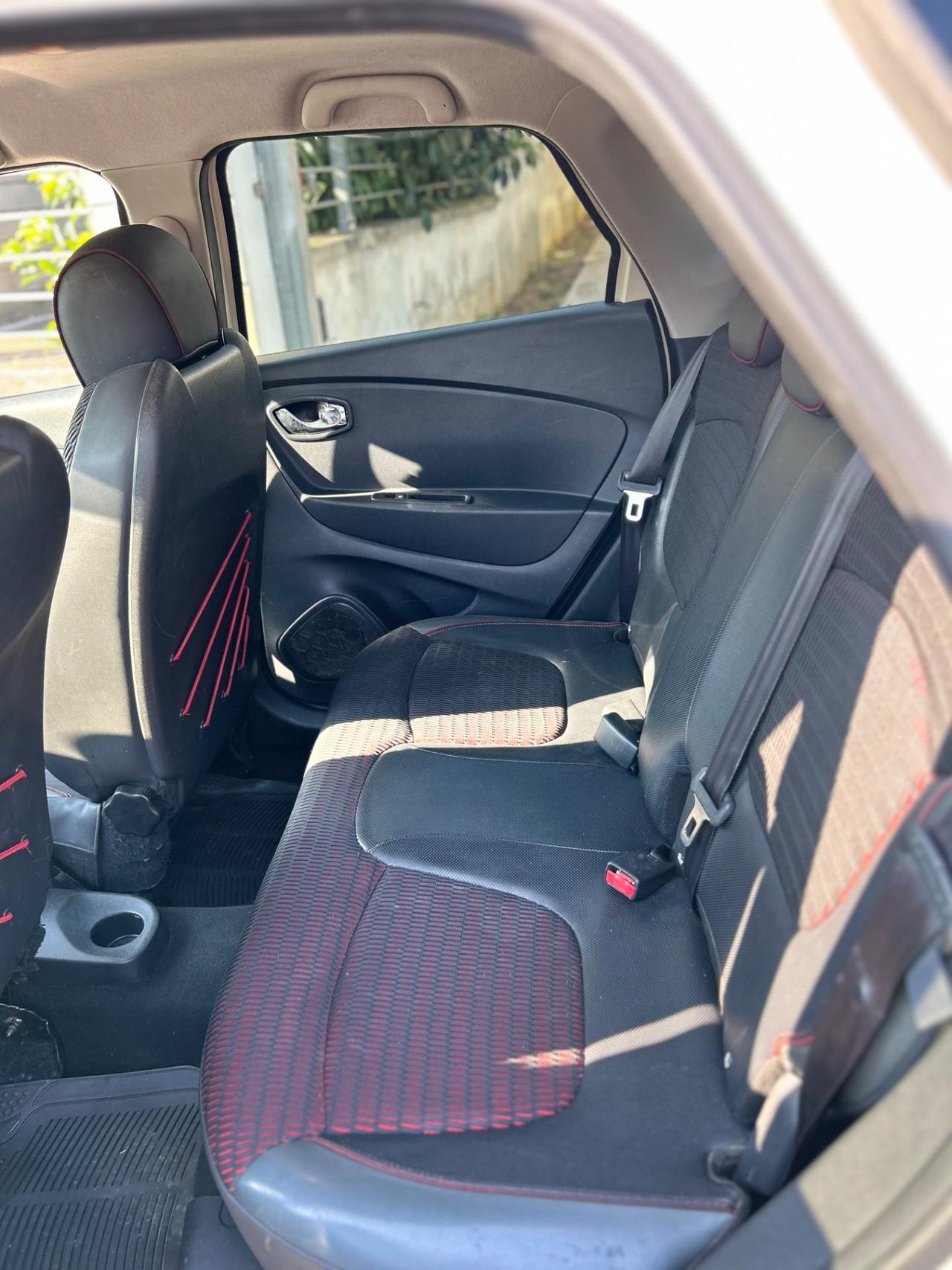 Renault Captur dCi 8V 110 CV Start&Stop Energy Hypnotic