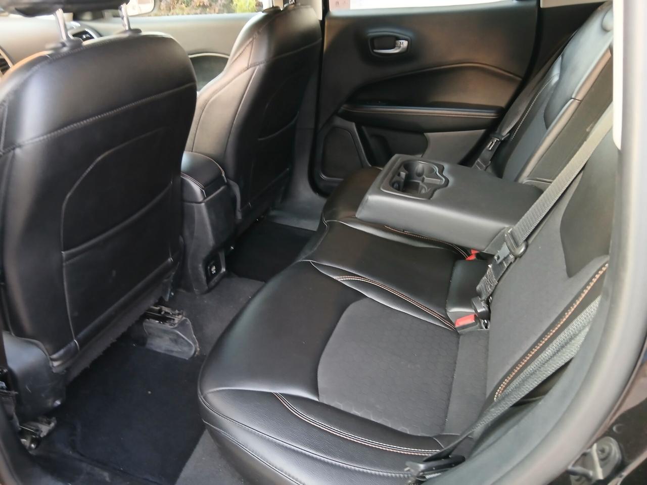 Jeep Compass 1.6 Multijet II 2WD Longitude Full Optional tua a € 199 mese
