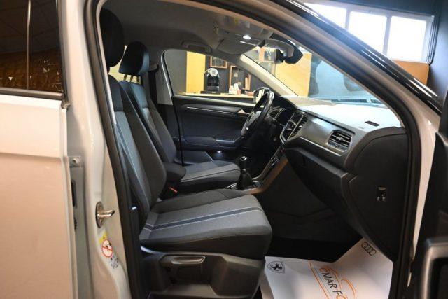 VOLKSWAGEN T-Roc 1.5 TSI ACT STYLE BMT 6M 150CV NAVI CAM TEL17"FULL