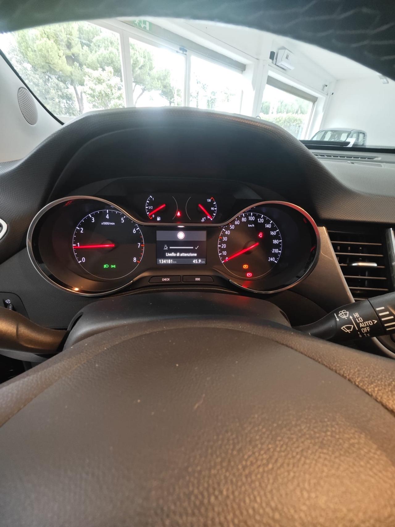 Opel Crossland 1.5 ECOTEC D 110 CV Start&Stop Elegance