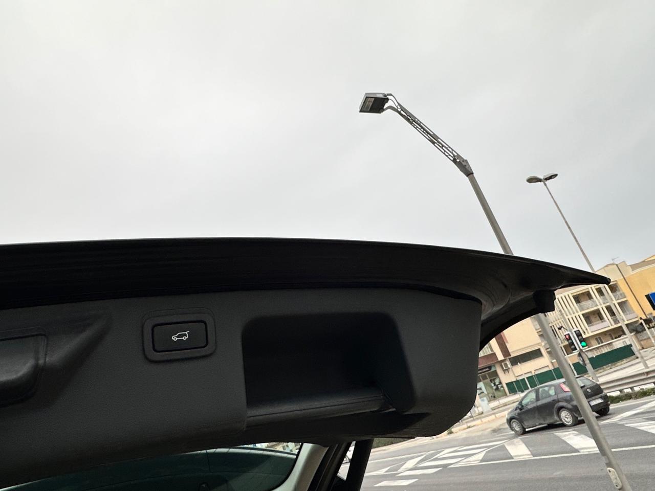 Land Rover Discovery Sport 2.0 TD4 150 CV HSE Luxury