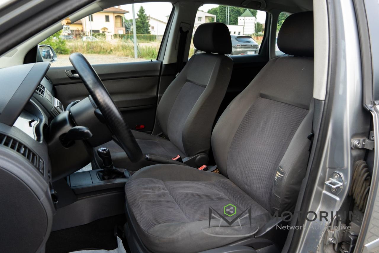 Volkswagen Polo 1.4 16V 75CV - 2006