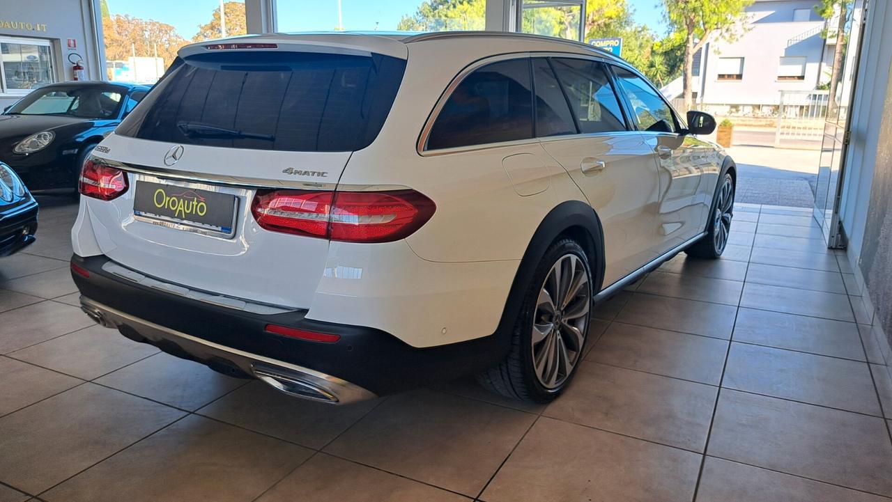 Mercedes-benz E 220 Cdi 4 Matic All-Terrain-Pelle-