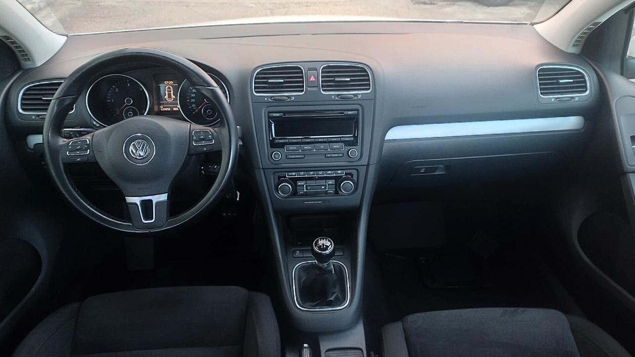 Volkswagen Golf 1.6 TDI DPF 5p. Highline