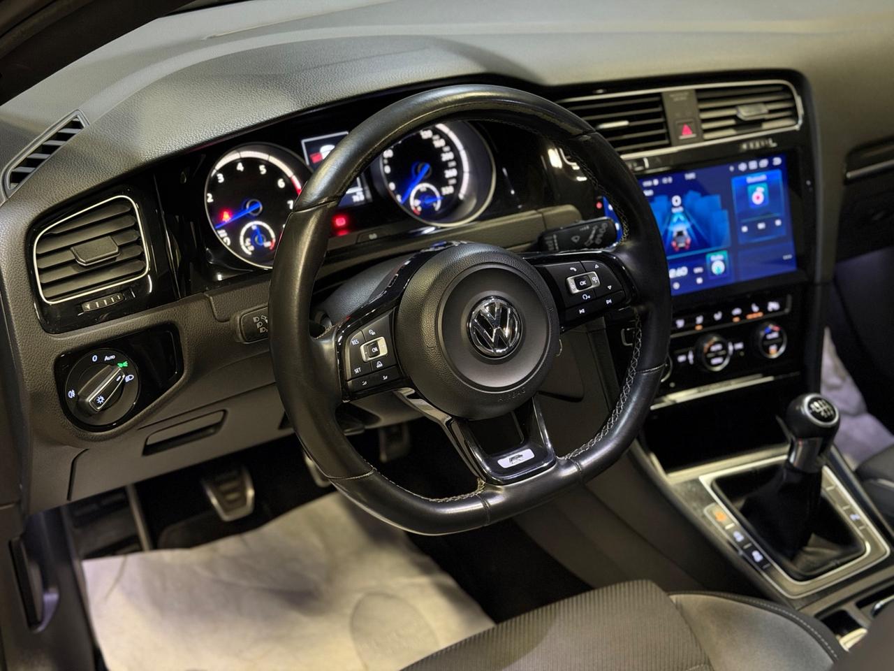 Volkswagen Golf R 2.0 5p.