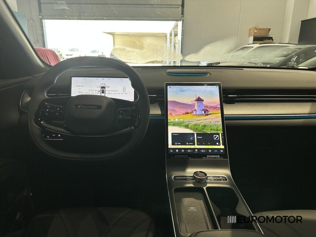 Lepas L8 1.5 TGDi Ibrido Plug-in Elegance DHT