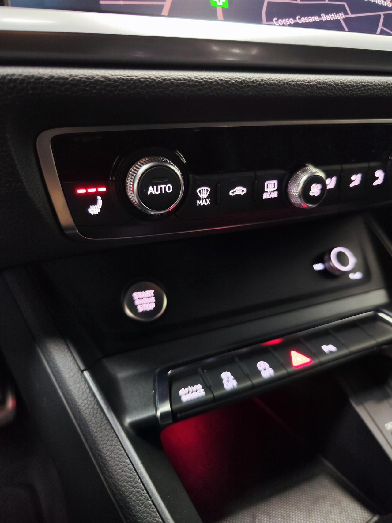 Audi Q3 SPB 40 TDI 190cv S tronic S line Tetto Matrix Black