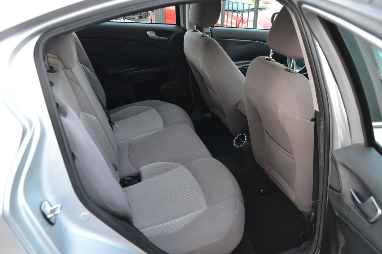 Alfa Romeo Giulietta 1.6 JTDm-2 105CV DISTINCTIVE **DISTRIBUZIONE OK**