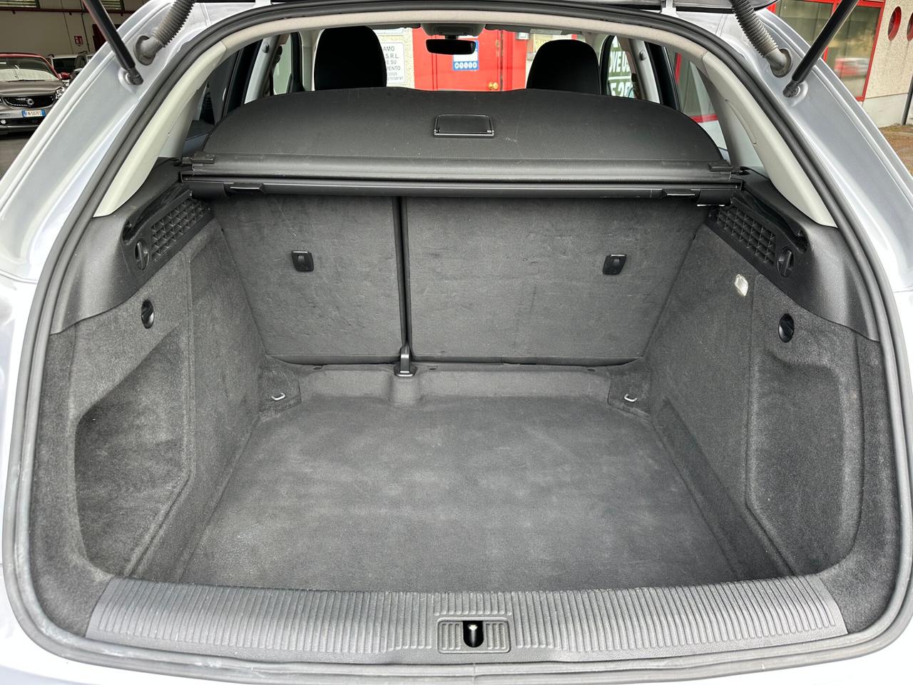 Audi Q3 2.0 tdi Business 120cv ok neopat. GARANZIA PERMUTE
