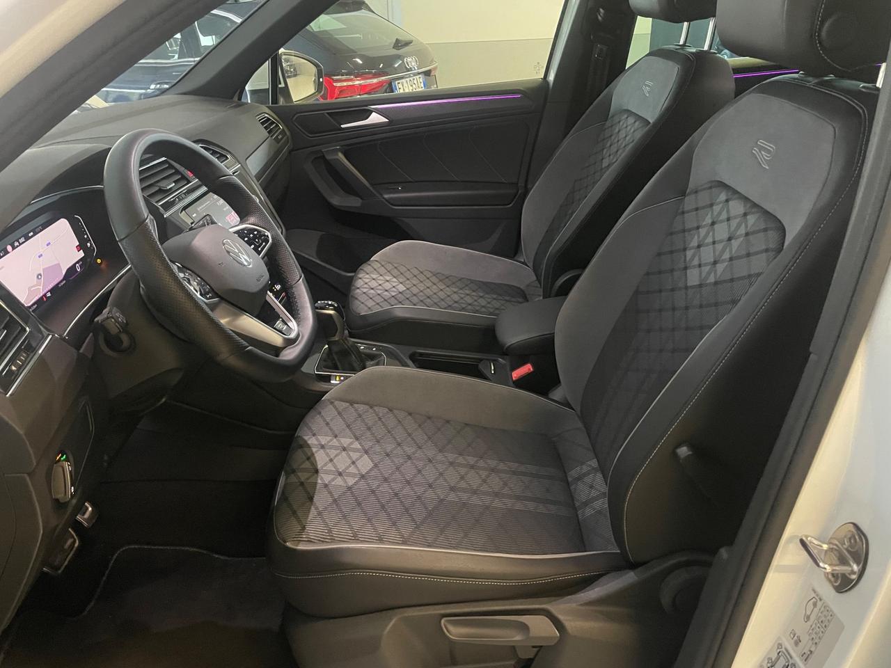 Volkswagen Tiguan 1.4 TSI eHYBRID DSG R-Line Led