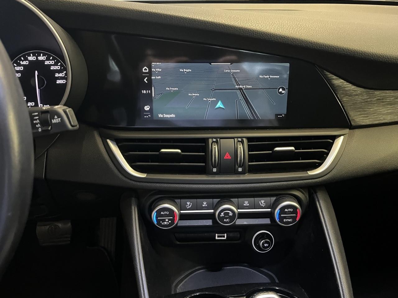 Alfa Romeo Giulia 2.2 t Business 160cv auto