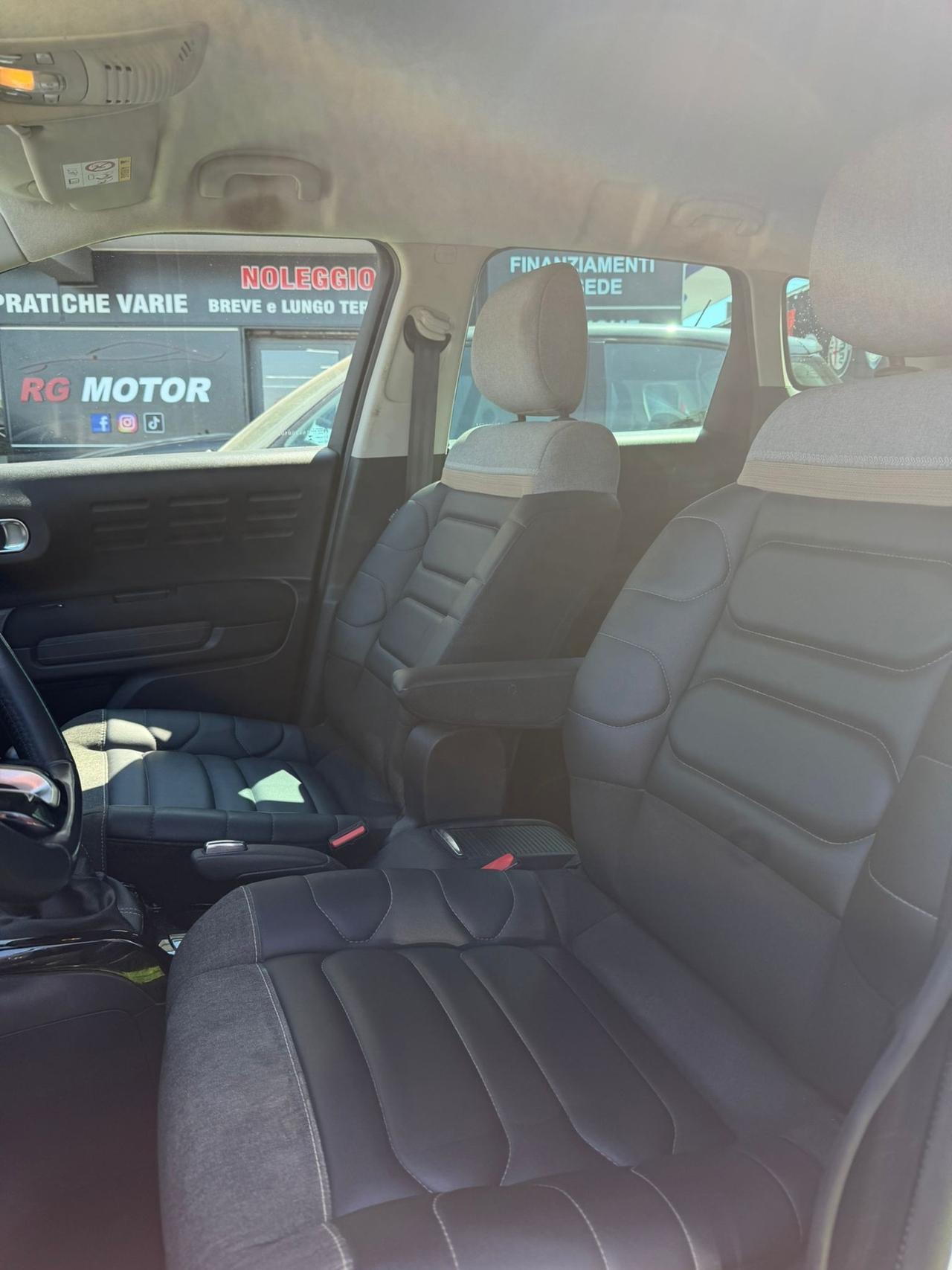 Citroen C3 Aircross BlueHDi 110 S&S Shine Pack