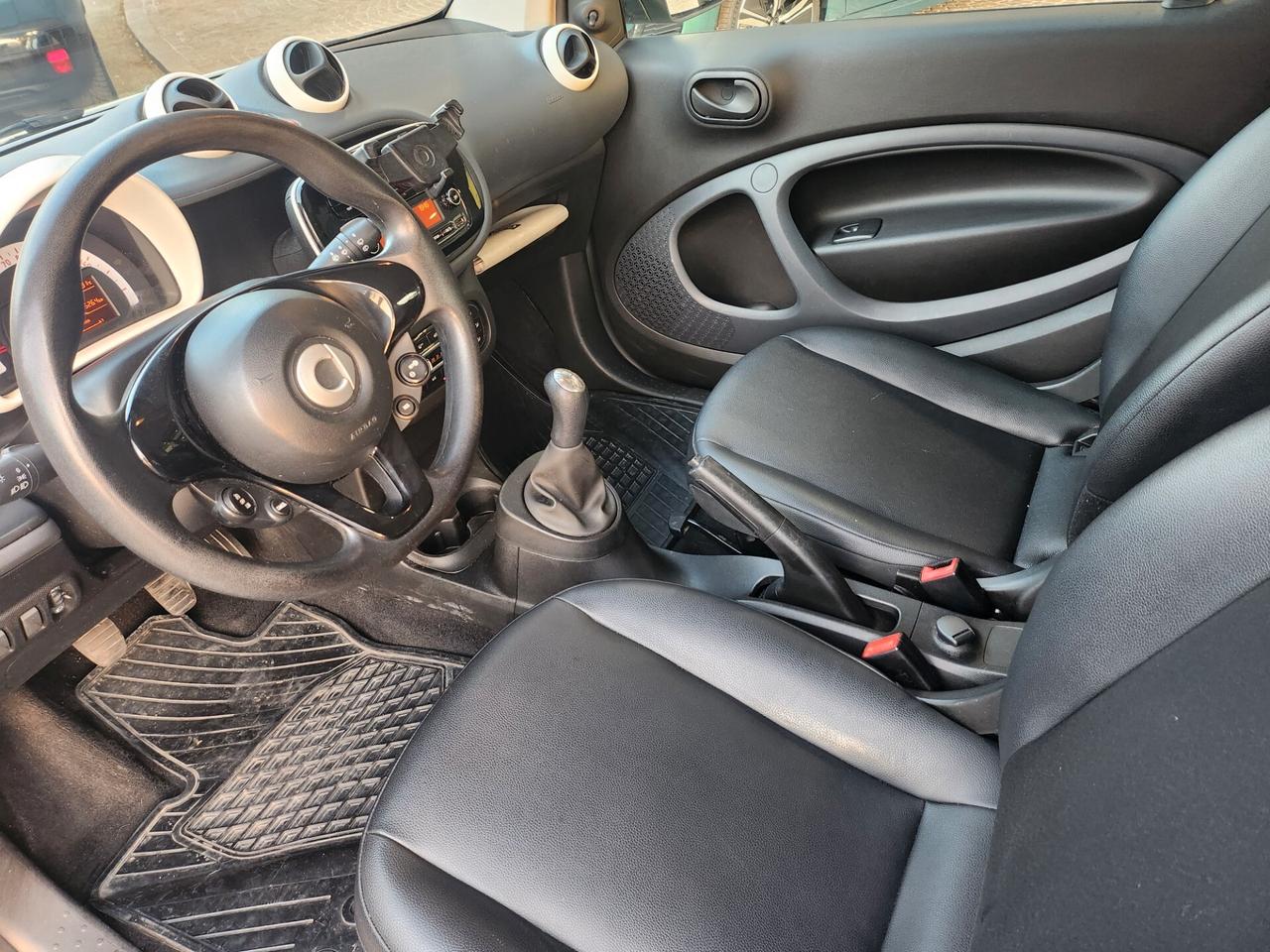 Smart ForTwo 70 1.0 Youngster Manuale