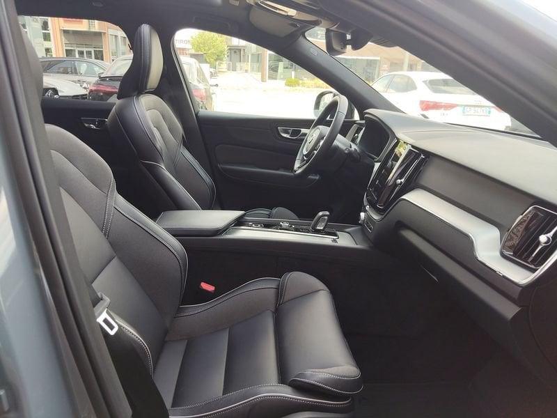 Volvo XC60 XC60 B4 Geartronic R-design
