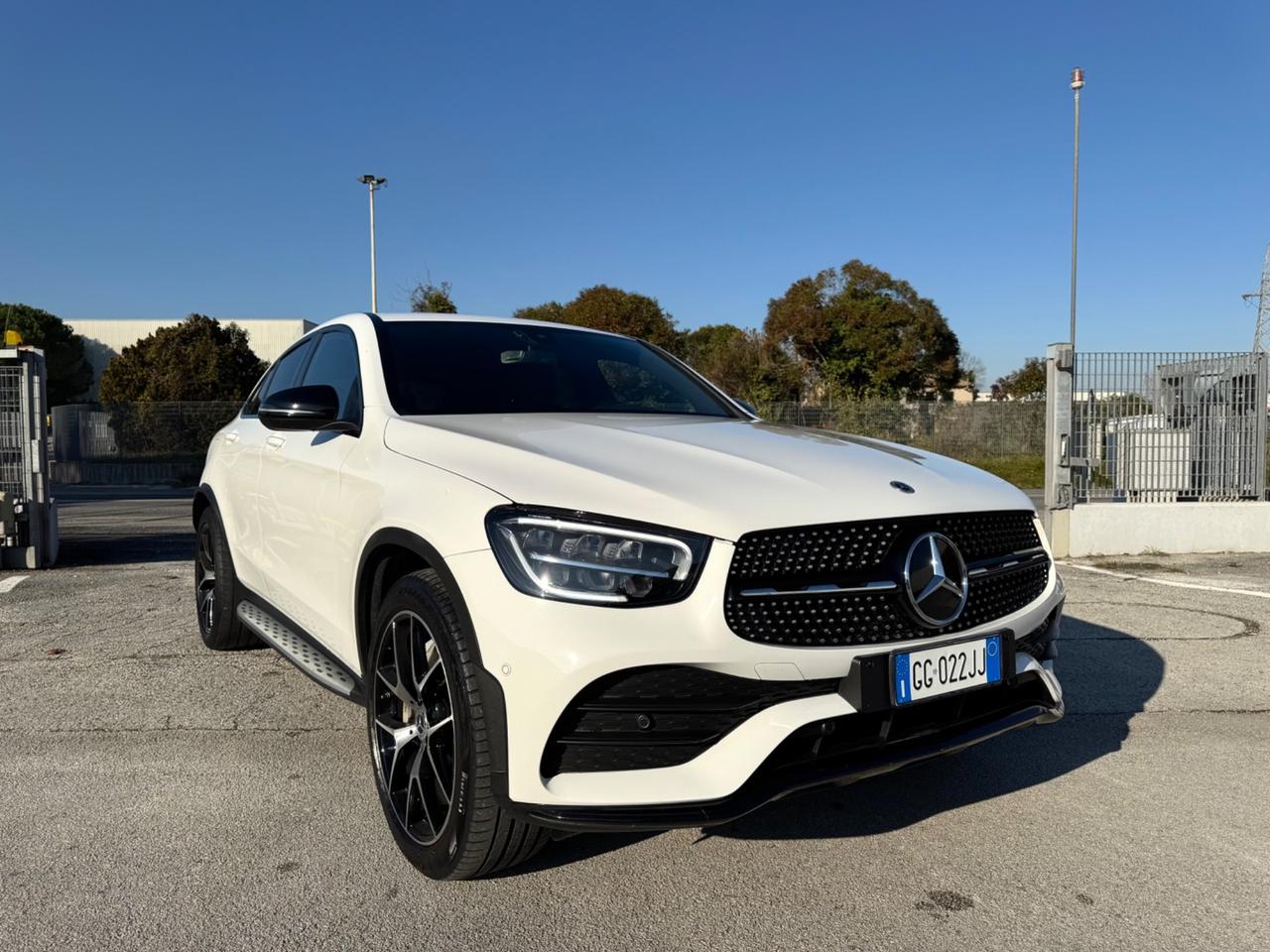 MERCEDES GLC Coupe 220D Premium Amg-Led 20