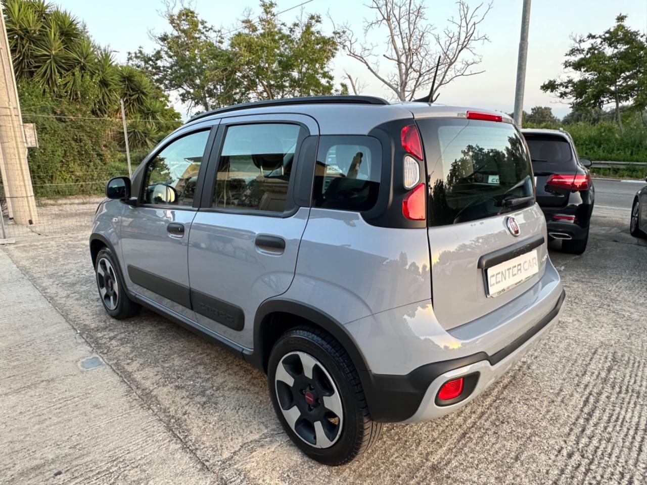 Fiat Panda 1.0 FireFly S&S Hybrid City Cross