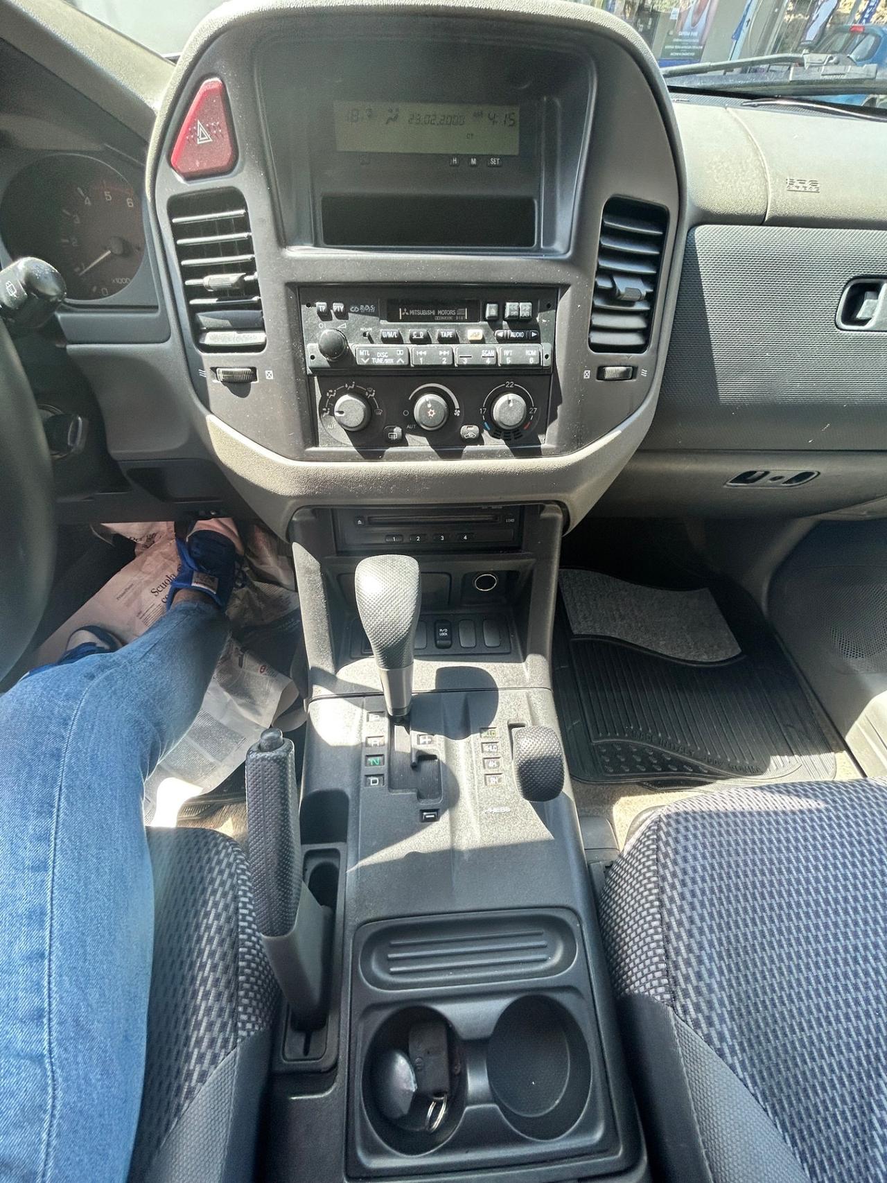 Mitsubishi Pajero 3.2 16V DI-D 3p. GLX