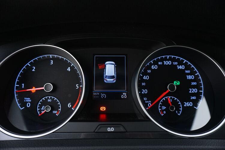 Volkswagen Golf Variant Variant Business DSG BR548080 1.6 Diesel 116CV