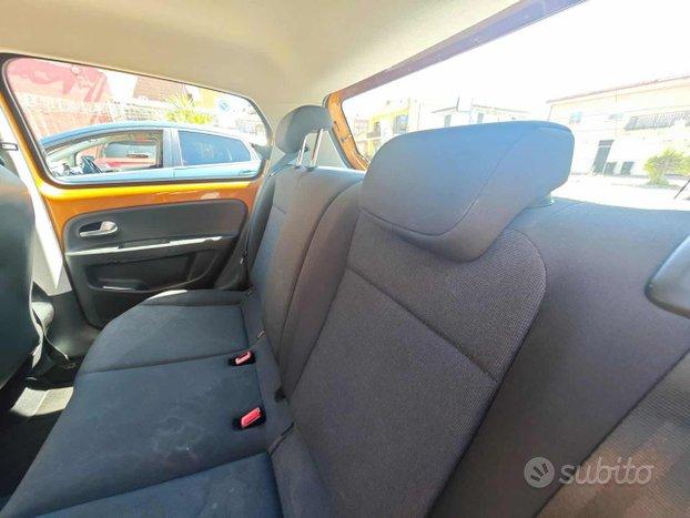 VOLKSWAGEN up! 1.0 5p take up! NEOPATENTATI