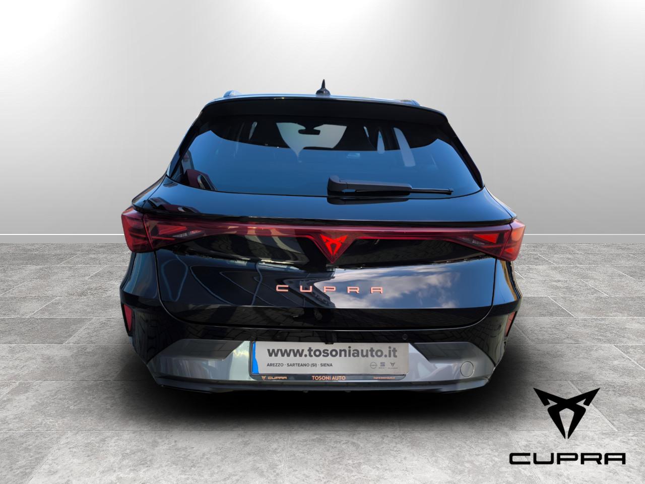 CUPRA Nuova CUPRA Leon Sportstourer Leon Sportstourer 1.5 Hybrid 110 kW (150 CV) mHEV DSG 7 marce 2WD