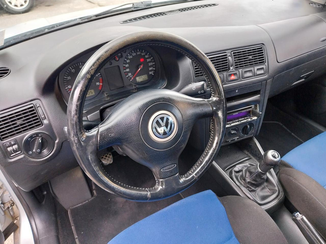 Volkswagen Golf 1.6 16V cat 5 porte Highline
