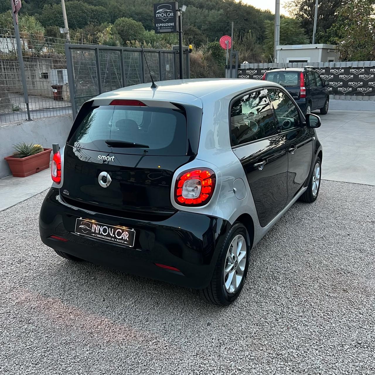 Smart ForFour 1.0 71CV TWINAMIC CAMERA PASSION LED NAVI