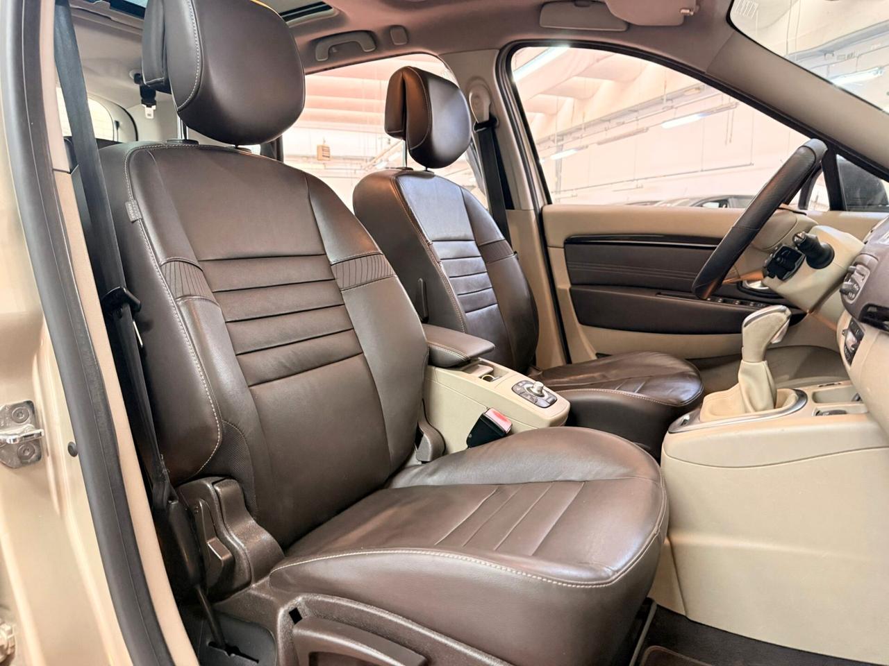 Renault Scenic X-Mod 1.5 dCi 110CVDynamique