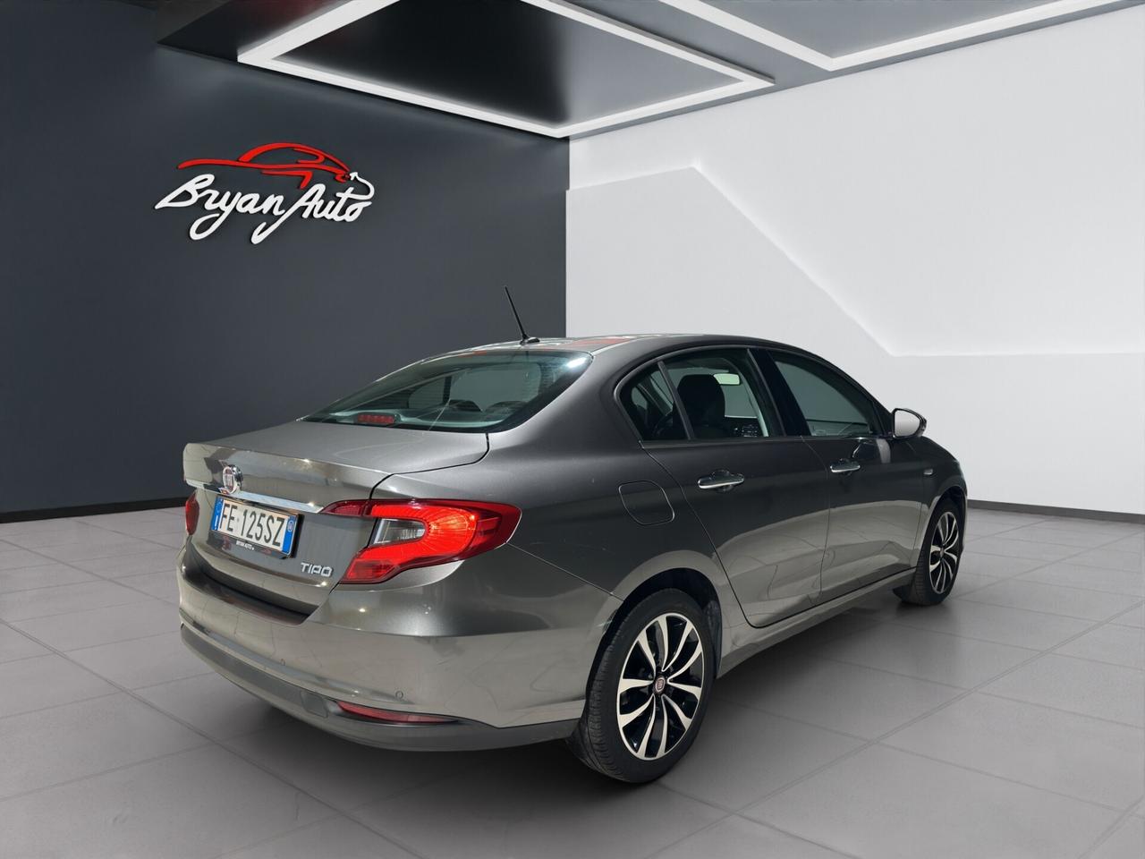 Fiat Tipo 1.6 Mjt 4 porte Lounge